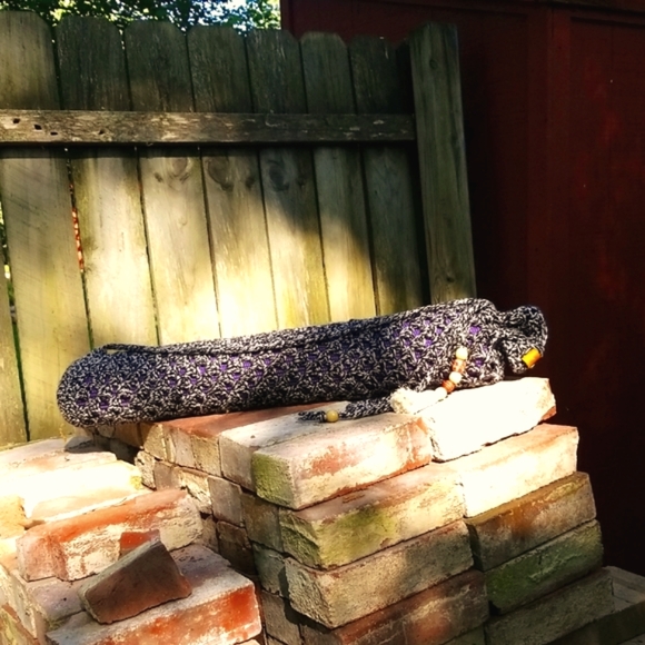 Yoga Mat Bag w/drawstring and Wood Bead Tassel Keychain Crochet - Picture 3 of 10